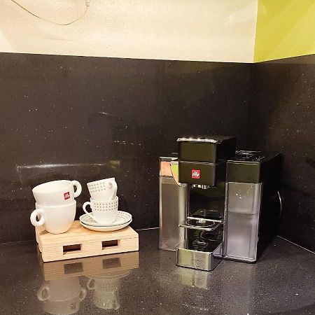 Apartamento Accogliente Loft A 8 Min Dal Duomo Milán Exterior foto
