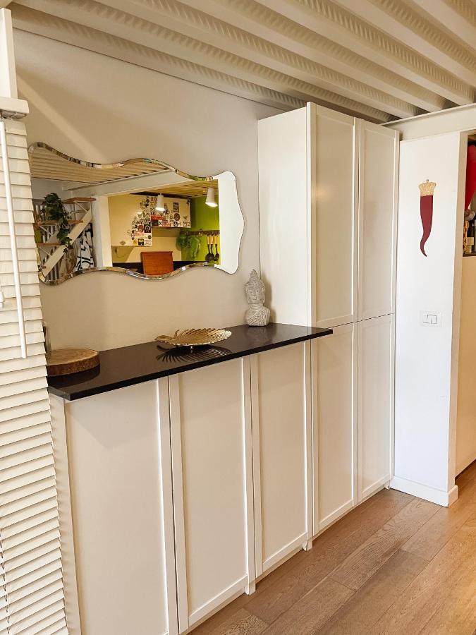 Apartamento Accogliente Loft A 8 Min Dal Duomo Milán Exterior foto
